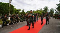 Danrem 022/PT Dampingi Pangdam I/BB Beri Pengarahan kepada Personel Satgas Pamtas RI–PNG
