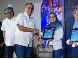 Pelindo Regional 1 Belawan Raih Best Corporate Branding Award di Dumai, Riau