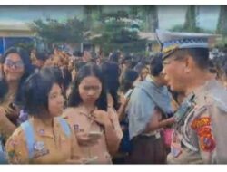 Satlantas Polres Tanah Karo Lakukan Pemeriksaan Barang Bawaan Berupa Tas Serta Handphone Siswa di Wilayah Hukum Polres Karo