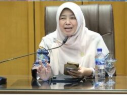 Tingkat Kesejahteraan Guru dan Dosen , Kunci Wujudkan Generasi Emas 2045