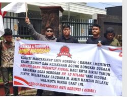 Koalisi Masyarakat Anti Korupsi  Gelar Aksi Unjuk Rasa di depan Kantor Kejaksaan Sumut, Massa Desak Aparat Penegak Hukum Usut Tuntas dugaan Korupsi Dana Insentif Fiskal Kota Binjai Senilai Rp15 miliar