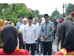 Walikota  Medan Rico Tri Putra Bayu Waas Aplaus  buat Kemandirian dan kekuatan Gerak Perempuan Aisyiyah Kota Medan Peran Penting Milad ke-109  Bersama Gebyar Muktamar Muhammadiyah di Jalan Air Bersih
