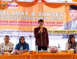 Eko Afrianta Sitepu Anggota DPRD Kota Medan Gelar Sosper Peraturan Daerah Kota Medan Nomor 3 Tahun 2021 ,Penyelenggaraan Administrasi Kependudukan di Jalan Brigjen Zein Hamid, Kelurahan Titi Kuning, Kecamatan Medan Johor.