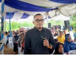 Anggota DPRD Kota Medan,dr Faisal Arbie Beri Pemahaman Terkait Perda No 4/2012 Gelar Sosper ke-6, “Lawan RS Jika Pelayanan Tak Maksimal” di Kecamatan Medan Deli