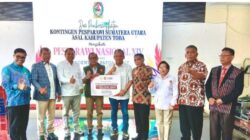 Pesparawi Toba ke Manokwari: Sabam Rajagukguk Anggota DPR -RI ,Beri Dukungan Kasih