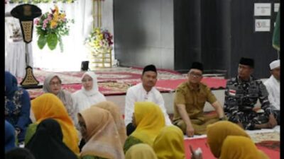 Forum Koordinator Pimpinan Daerah  Sambut dan laksanakan upah-upah Wali Kota Tanjungbalai H. Mahyaruddin Salim dan Ketua TP-PKK Hj. Mashandayani Mahyaruddin Tiba Tunaikan Ibadah haji 1447 H/2026 M