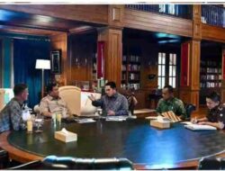 Presiden Prabowo Bahas Strategi Olahraga Nasional & Penguatan Sepak Bola Bersama Menpora-Erick Thohir di Hambalang