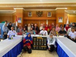 Polwan Jaga Jakarta Satresnarkoba Polres Metro Jakarta Pusat dan  Bhabinkamtibmas Kelurahan Paseban Gelar penyuluhan tentang bahaya narkoba