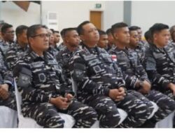Laksamana Muda TNI Berkat Widjanarko, S.E., M.Tr.Opsla., Berikan Arahan  seluruh prajurit dan Aparatur Sipil Negara  Kodaeral IV  Gelar di Gedung Serbaguna Raja Haji Fisabilillah Mako Kodaeral IV, Batam