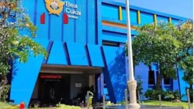 Kortastipidkor Mabes Polri Geledah Kantor Pengawasan dan Pelayanan Bea dan Cukai Tipe Madya Pabean Juanda, Kabupaten Sidoarjo, Jawa Timur