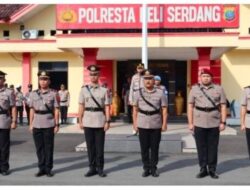 Kapolresta Deli Serdang Kombes Pol Hendria Lesmana, SIK, M. Si, Pimpin  Upacara Sertijab Kasat Reskrim, Kapolsek pagar Merbau dan Kapolsek Beringin di Lapangan Apel Mapolresta Deli Serdang
