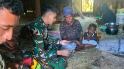 Gerakan Binter Anjangsana,Satgas Yonif 645/Gty Berikan Pelayanan Kesehatan bagi Warga Distrik Eragayam