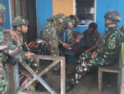 Bangun Kepercayaan dan Sinergitas, Satgas Pamtas Yonif 645/GTY Gelar Pelayanan Kesehatan di Kobakma