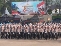 Hadir di HUT Ke-80 Bhayangkara, Wamen Viva Yoga Dorong Polisi Dekat Rakyat dan Jaga Demokrasi