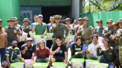Tutup Latihan di Gresik, Menbanpur 2 Marinir Padukan Kesiapan Tempur dengan Aksi Sosial