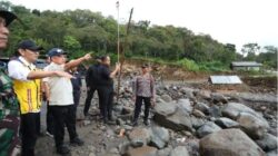 Kasatgas Tinjau Percepatan Rehabilitasi dan Rekonstruksi  Pascabencana Sumatera Kondisi Jalan Werlah di Bener Meriah,Aceh