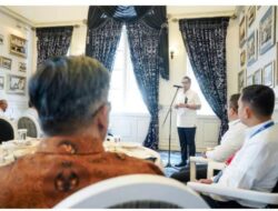 Walikota Medan hadiri jamuan makan siang dalam Rangka penguatan sinergi antara Pemko Medan, BPJS Ketenagakerjaan, serta Perusahaan strategis di Kota Medan ,Wujudkan Universal Coverage Jamsostek di D’Heritage