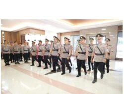 Kapolda Kepri Pimpin Sertijab dan Pelantikan Sejumlah Pejabat Utama Polda Kerpí 2026