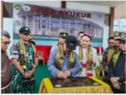 Bupati Sanggau Drs. Yohanes Ontot, M.Si., Resmikan Sekolah Dasar Katolik (SDK) Perkasa Sekayam