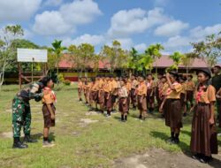 Bentuk Karakter Generasi Muda Perbatasan, Pos Kout Satgas Pamtas Yonarmed 13/Nanggala Berikan Bekal Wasbang dan Pramuka di SMPN 1 Ketungau Hulu