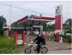 SPBU Teluk Lecah Diduga Hentikan Pelayanan Sebelum Jam Operasional Berakhir, Warga Kecewa dan Minta Penjelasan Pengelola