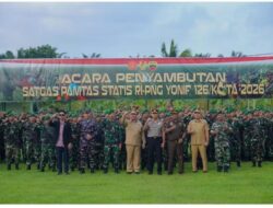 Bupati Batu Bara Baharuddin Siagian juga Hadiri Upacara  Sambutan Satuan Tugas (Satgas) Yonif 126/Kala Cakti (KC) digelar di Dermaga Ujung Baru 104 Belawan