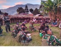 Duka Satu Orang, Jadi Duka Torang Semua” Satgas Yonif 645/GTY Pos Kurima Melayat ke Warga Kampung Hoguma Distrik Kurima