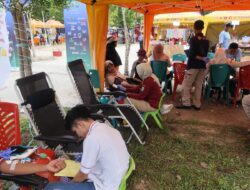 HUT Ke 43 Desa Langkan, Warga Tumpah Ruah dan Antusias Menyaksikan Hiburan