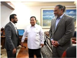 Presiden RI Prabowo Subianto Terima kunjungan kehormatan Direktur Federal Bureau of Investigation (FBI) Amerika Serikat, Kash Patel, di Kediamannya di Kertanegara, Jakarta