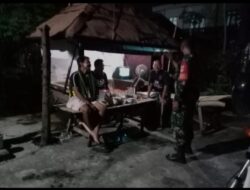 Babinsa Koramil Batuwarno Intensifkan Patroli Malam Demi Keamanan