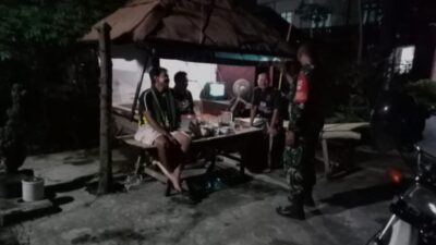 Babinsa Koramil Batuwarno Intensifkan Patroli Malam Demi Keamanan