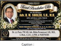 Dunia Advokat Berduka, Rikha Permatasari dan Frizon Parsaoran Sitanggang Sampaikan Penghormatan Terakhir kepada Adv. H. Muhammad Sholeh, S.H.