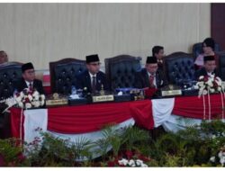 Hadiri Paripurna DPRD, Wali Kota dan Wakil Wali Kota Medan Simak Pidato Kenegaraan Presiden Prabowo