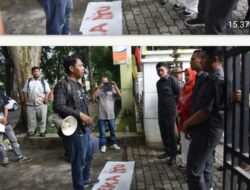 Usai Rapat Paripurna Mendengarkan Pidato Presiden, Ketua DPRD Langkat Temui Pengunjuk Rasa Tunggal Adi Nugraha