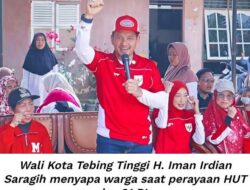 Walikota Tebing Tinjau Perlombaan Tradisional Warga Meriahkan HUT 81