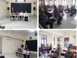 Berikan Motivasi Displin Bekerja, Babinsa Kemlayan Berikan Pembinaan Kepada Linmas