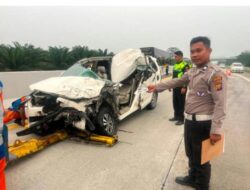 Kecelakaan Maut di Tol Medan- Tebing Kilometer 66,Satu penumpang tewas