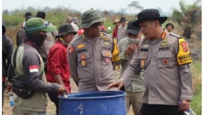 Polda Jambi Cek dan Tangani Karhutla di Sungai Aur, Luas Lahan Terbakar Capai 20 Hektare