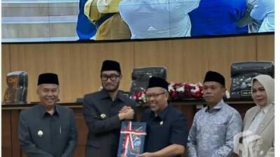 Dewan Perwakilan Rakyat Daerah (DPRD) Kabupaten Bandung Barat (KBB) Resmi Tetapkan Pembentukan Panitia Khusus (Pansus) XI dan Pansus XII melalui Rapat Paripurna