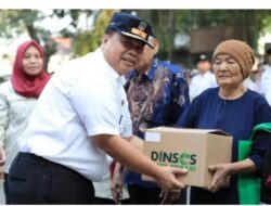 Dinsos Kota Bekasi Salurkan Permakanan Tahun 2026 bagi Anak,Lansia dan Penyandang Disabilitas di Bekasi Timur
