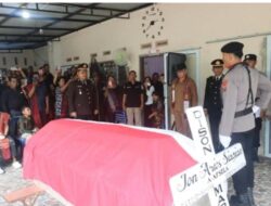 Polres Tanjungbalai Gelar Upacara Pemakaman Tradisi Kepolisian Untuk Almarhum AIPDA Jon Aries Siagian 