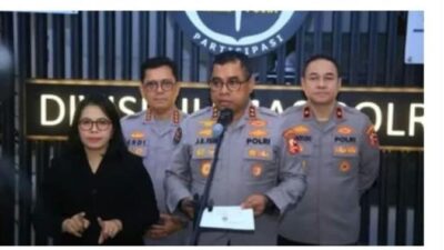 50 Pati Polri Naik Pangkat, Roycke Harry Langie Jadi Komjen