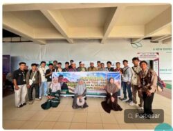 Kakanwil Kemenag Sumatera Barat lepas 17 Santri Darul Ulum Tigo Jangko Berangkat ke Mesir, Siap Menuntut Ilmu di Universitas Al-Azhar Kairo