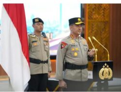 Irjen Pol Hendra Kurniawan Resmi Dilantik Kapolri sebagai Kapolda Banten Wahid Supriyanto