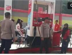 Polsek Siantar Selatan Monitoring Rutin Pengisian BBM di SPBU Wilkumnya,Antisipasi Tindak Kriminal